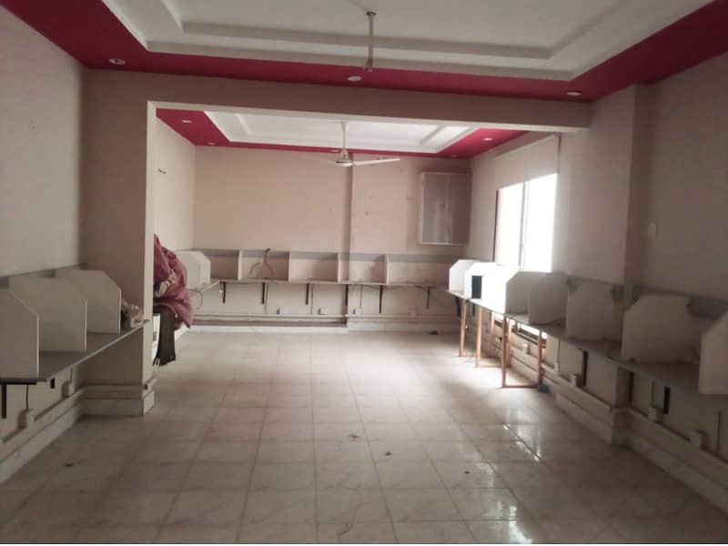 Area 1 Kanal Double Storey Building For Corporate Office Reasonable Rent Gulberg 3 Lahore 12