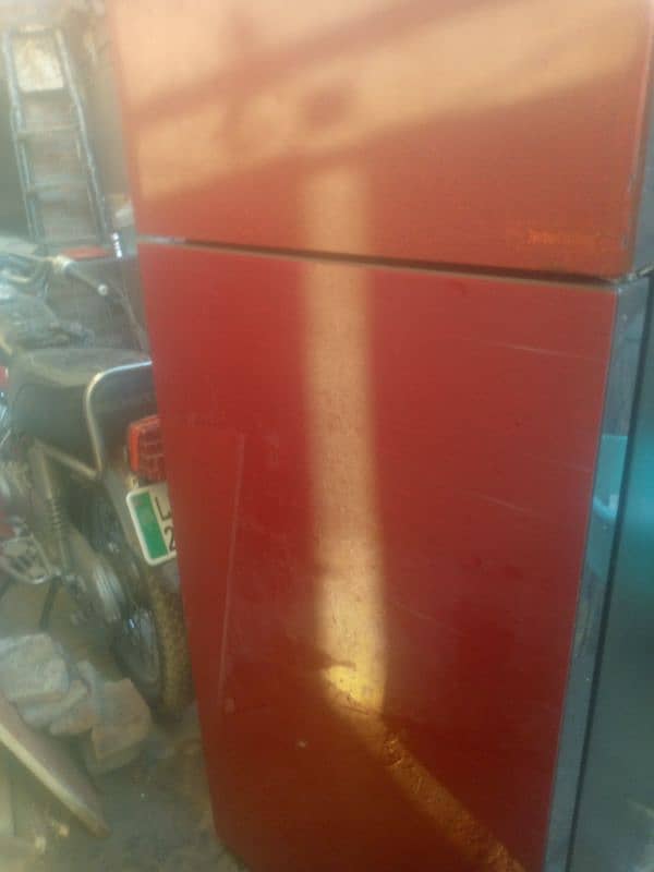 Haier medium size fridge 1