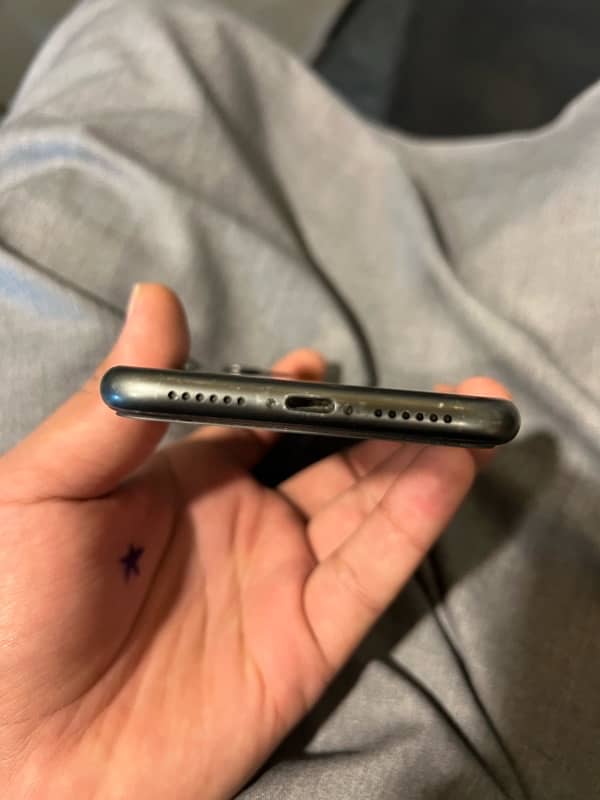 Iphone 11 Pta Approved Urgent sale 6