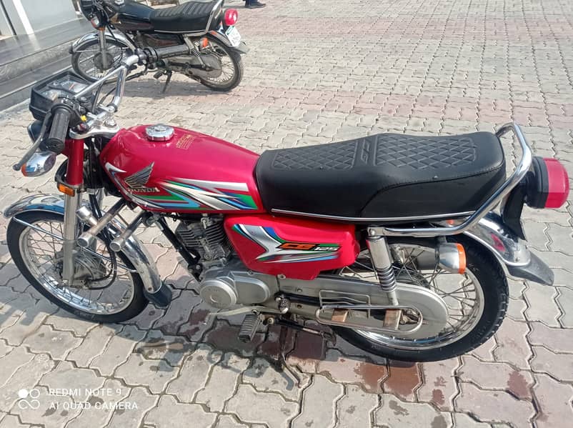 Honda CG 125 2023 1