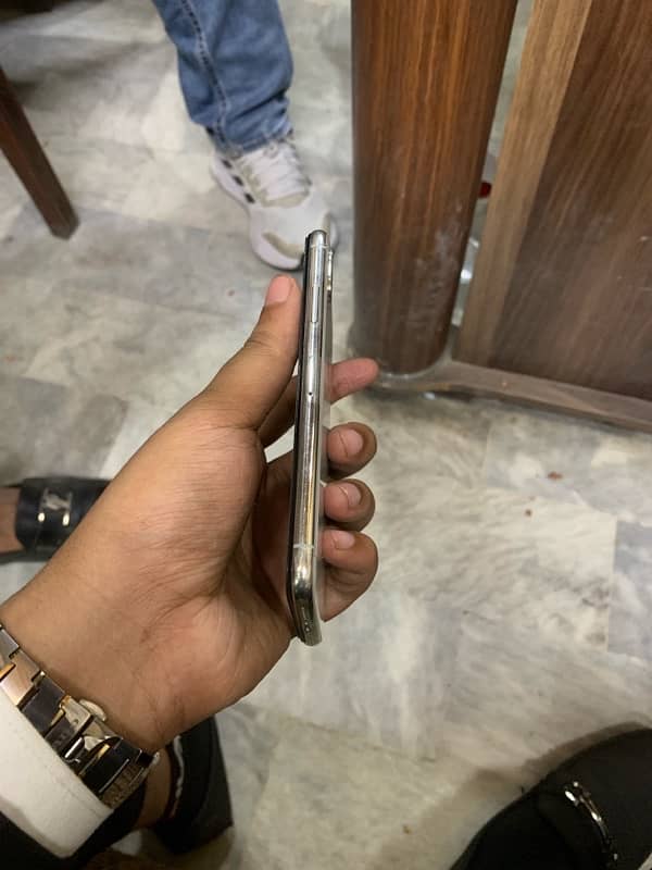 I phone X 64GB PTA Approved 2