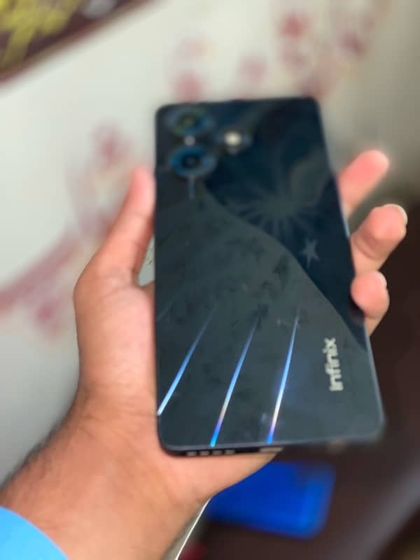 Infinix HOT 30 0