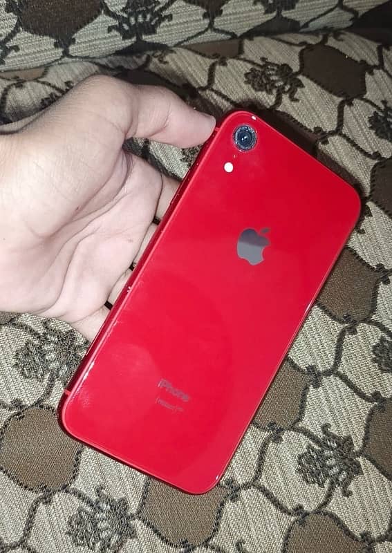 iPhone xr 3