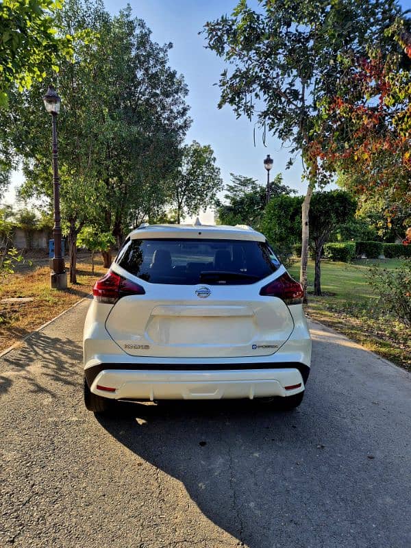 Nissan Kicks XV 3