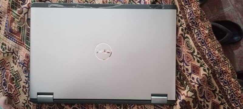 Dell laptop 0