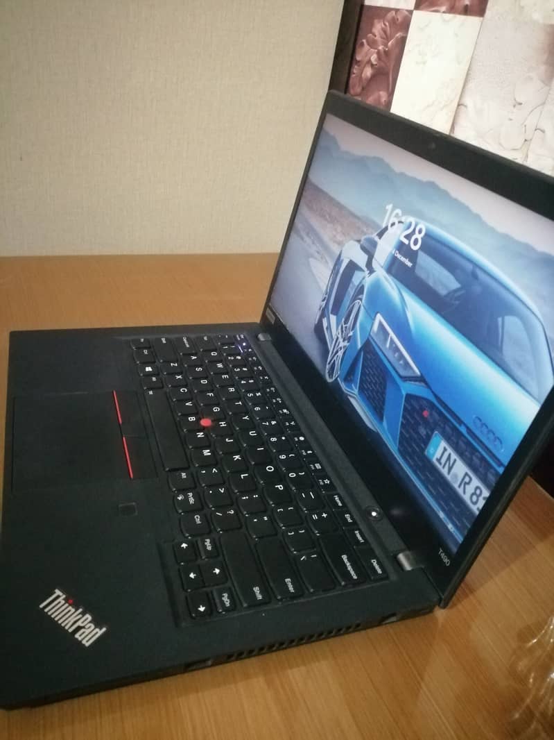 Lenovo ThinkPad i5 - Windows 11 Pro | Best Deal! 3