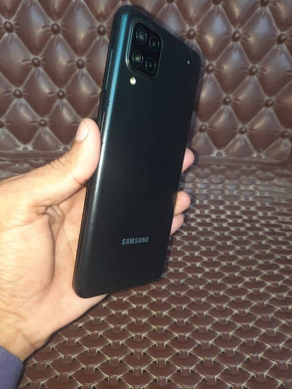 samsung A 12 for sale 4 /64 0