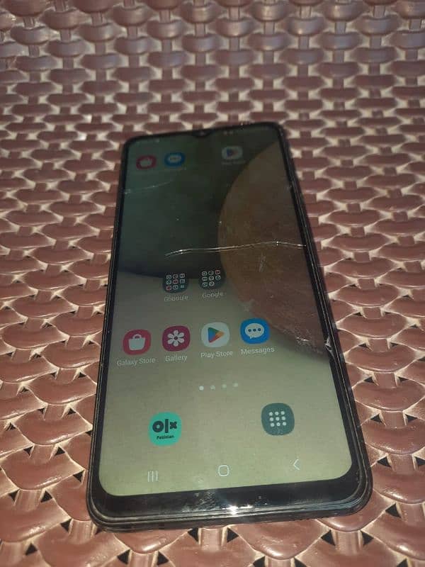 samsung A 12 for sale 4 /64 4