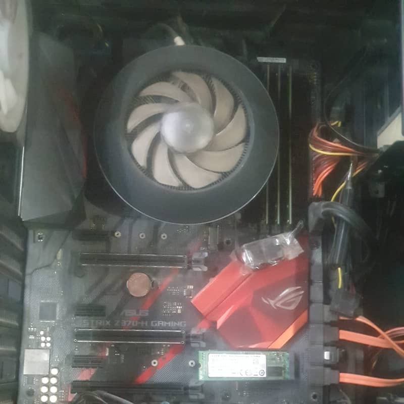 i7 9th gen 9700k Asus Z370-H Gamimg PC 4