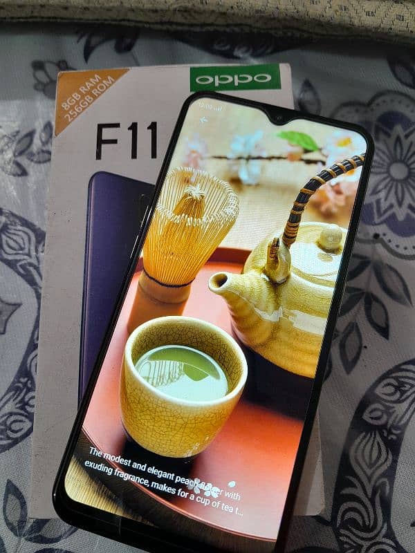 oppo f-11 Mobile 8/256 with box and charger 0