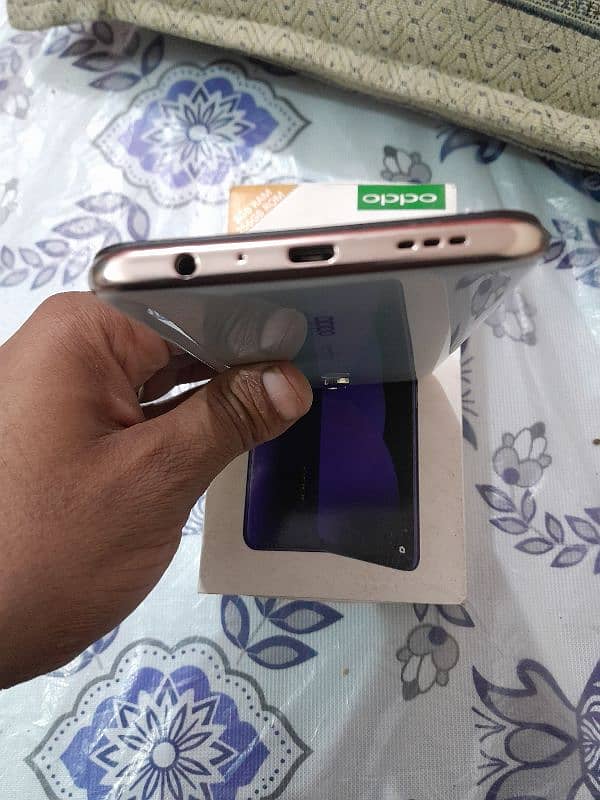 oppo f-11 Mobile 8/256 with box and charger 5