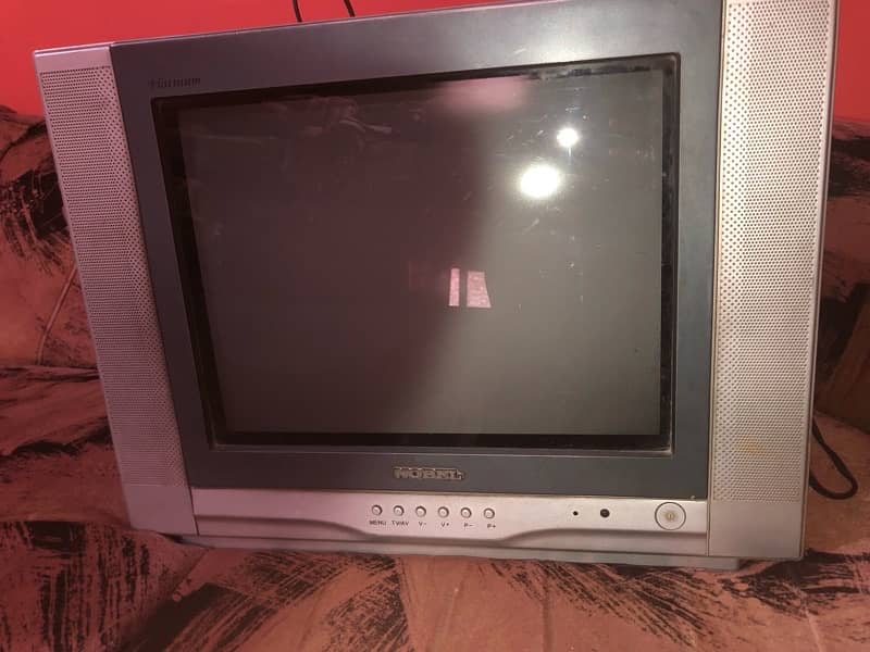 Nobel 15 inch tv in working condition 0