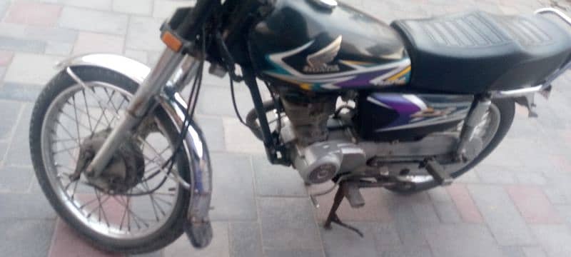 Honda 125 for sale in Lahore 6