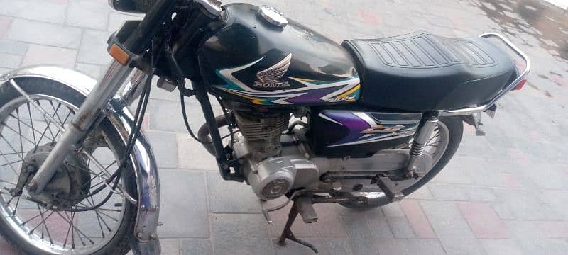 Honda 125 for sale in Lahore 9