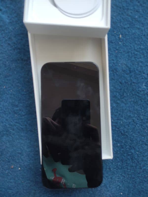 IPHONE 16 l PRO MAX l NEW CONDITION 2