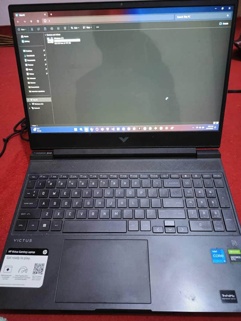 HP Victus 15 0