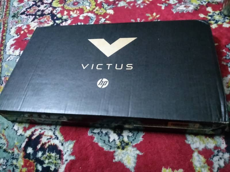 HP Victus 15 10