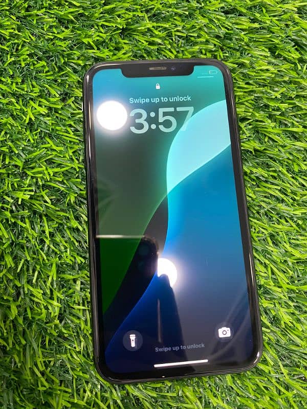 Iphone XR 64 gb Dual sim PTA good health 1