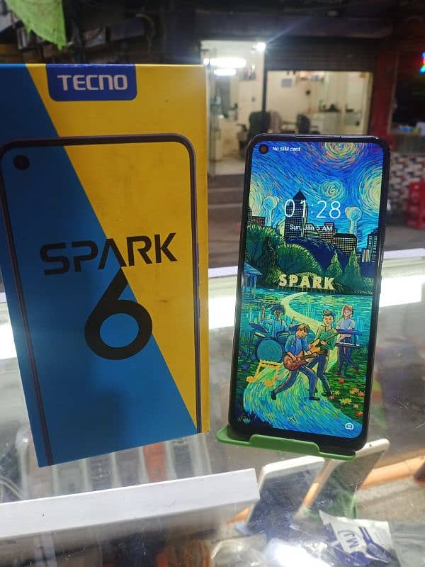 Tecno spark 6 (4/64) ram with box condition 10/8 koi issue nhi ha 1