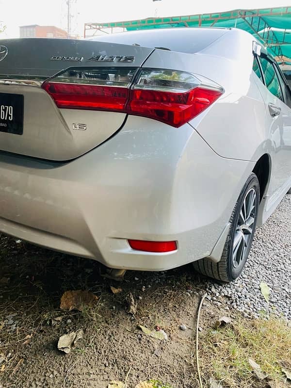 Toyota Corolla Altis 2019 5