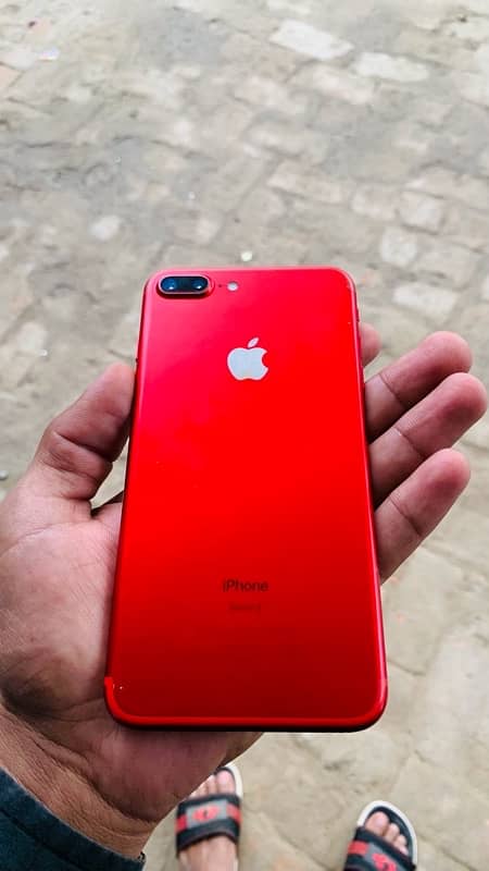 I phone 7 plus pta approved 10/9 128 gb 0