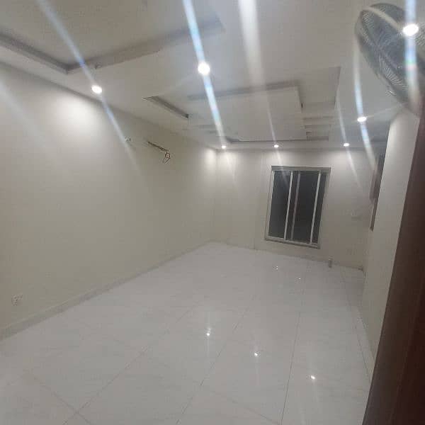 1 Bed Flat For Rent in Bahria Town Lahore 2