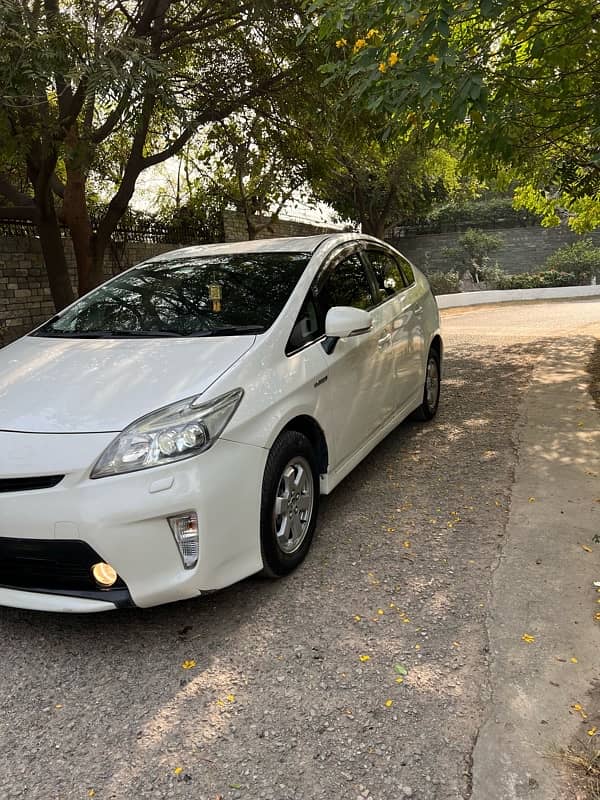 Toyota Prius 2013 6