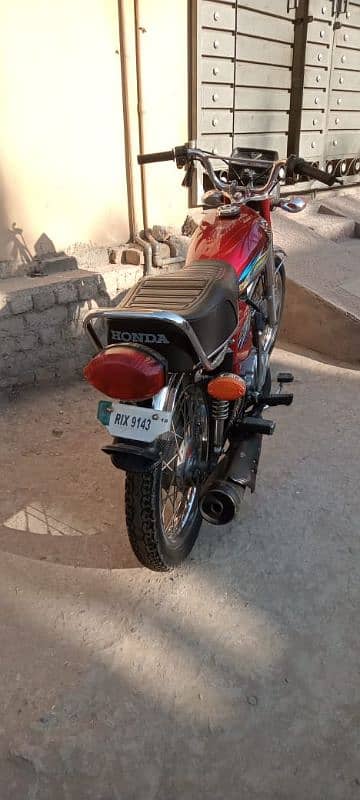 Honda 125 bilkul lash condition full orginal condition mh 5