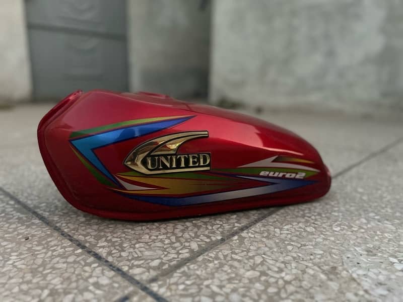 united/honda 125 genuine tanky 1