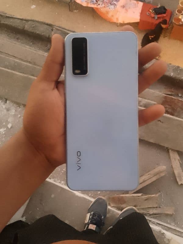 vivo y12 4