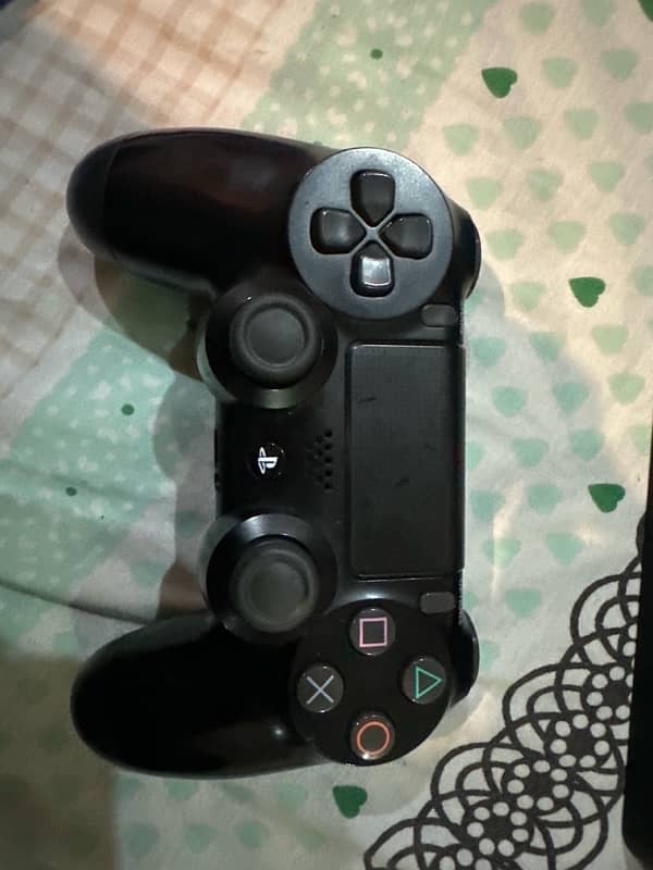 ps4 500 GB slim 2