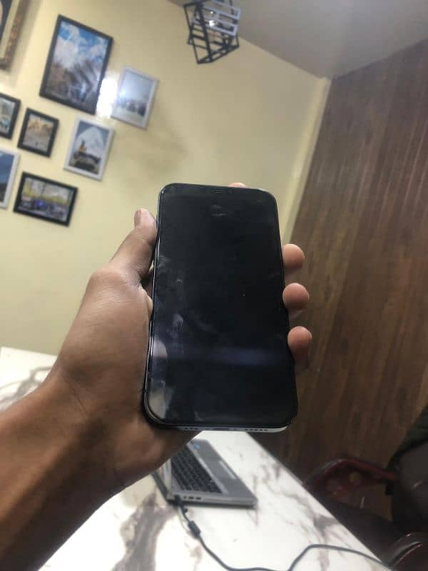 Iphone 12 pro ( Pta Approved 128 Gb ) 4