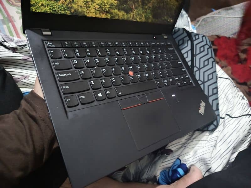 Lenovo Thinkpad T480s 6