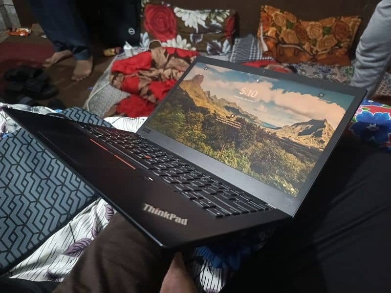 Lenovo Thinkpad T480s 7