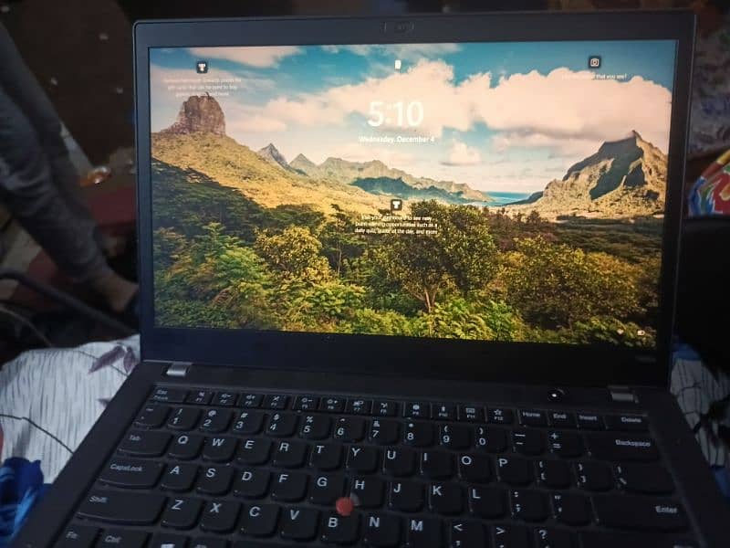 Lenovo Thinkpad T480s 8