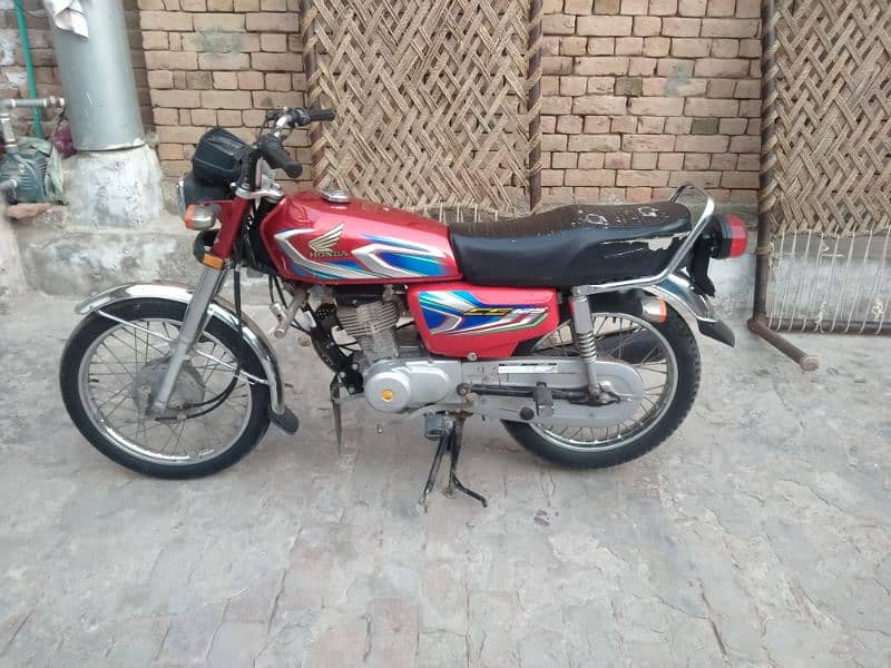 Honda CG 125 2022 Model For Sale 0