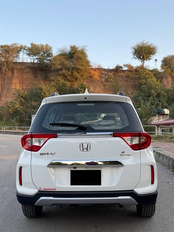 Honda BR-V IVTEC S 1