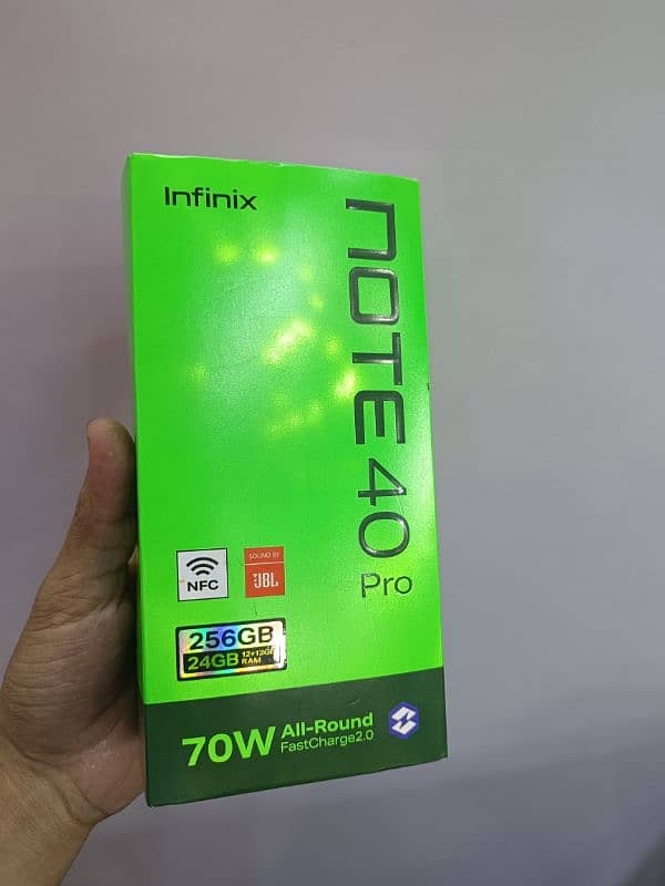 Infinix Note 40 Pro 12/256 6