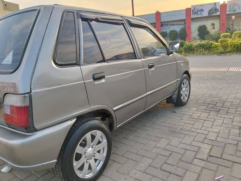 Suzuki Mehran VXR 2014 5