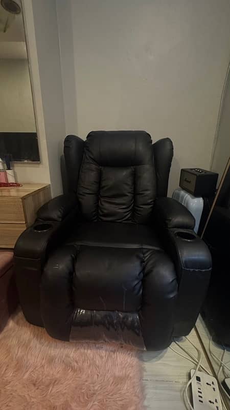 Big Size & Electric Recliner with Vibration Massage and Heat Function 2