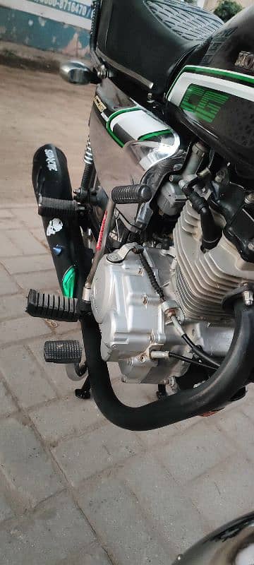 Honda 125SE self start  urgent sale 5