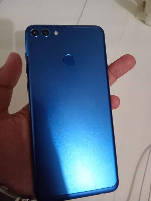 Huawei Y9 2018 5