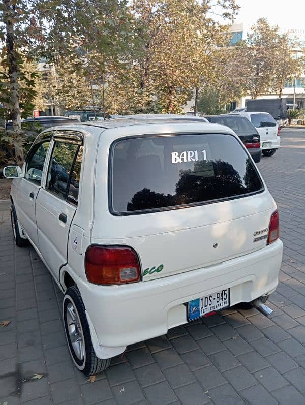 Daihatsu Cuore 2002 1