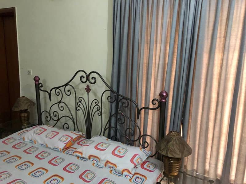 1 Bed Available In 1 Kanal House For Girls Only In CC Block Phase 4 DHA Lahore 10