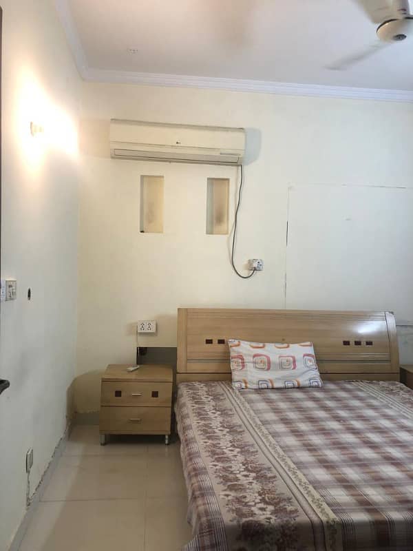 1 Bed Available In 1 Kanal House For Girls Only In CC Block Phase 4 DHA Lahore 11