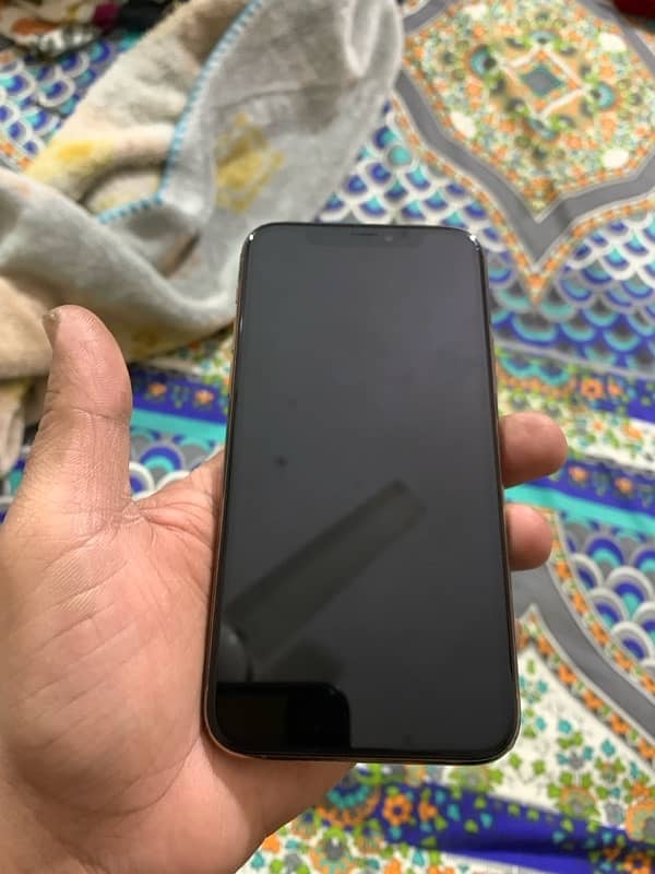 Iphone 11pro Glod 256 gb Dual Pta Approved 1