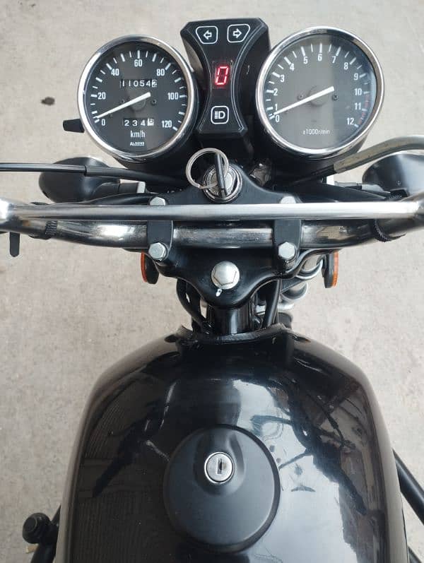 Suzuki GS 150 2023 Model 16