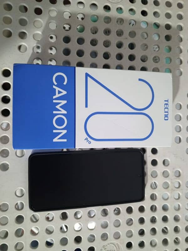 Tecno Camon 20 pro 8+8/256 Full Box 7 months warranty 5