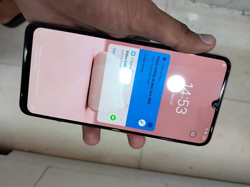 URGENT SELL VIVO S1 PRO 128/8+4 WITH BOX OFFICIAL PTA APPROVED 9