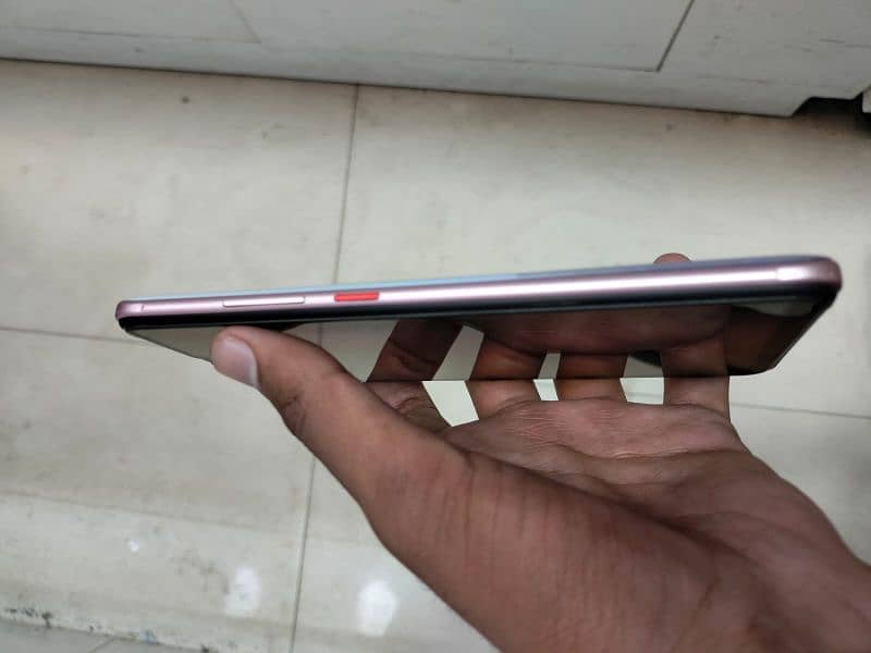 URGENT SELL VIVO S1 PRO 128/8+4 WITH BOX OFFICIAL PTA APPROVED 11